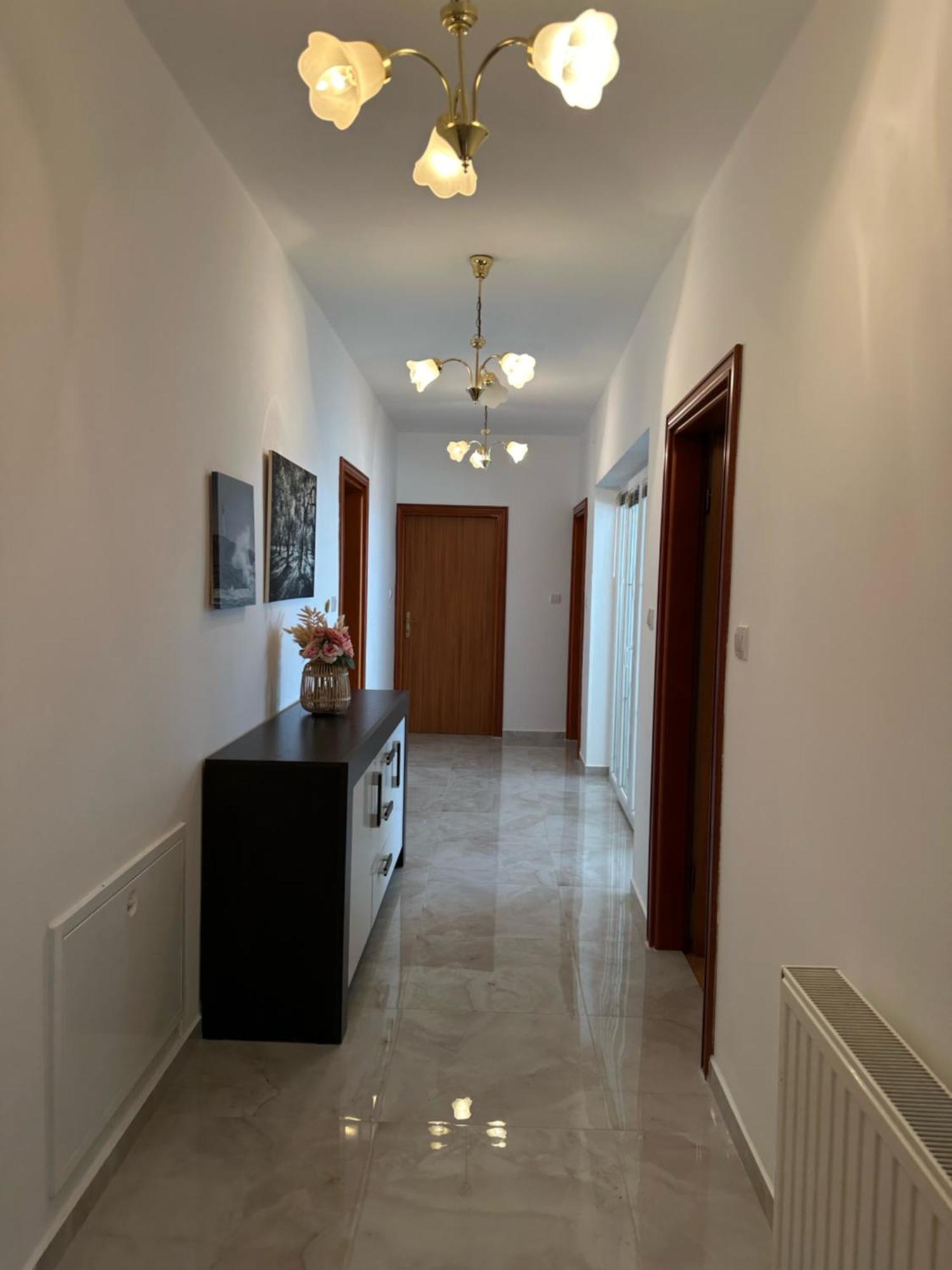 Apartmani Sandra Malinska Sveti Vid-Miholjice Exterior photo